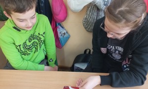 Realizacja programu Misja Kieszonkowe realizowany przez uczniów klasy 3b